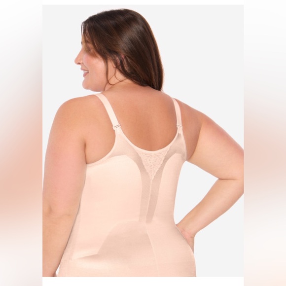 New Ruby Ribbon Lace Cami Shapewear with petals. - Picture 2 of 4